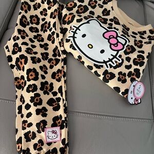 Hello Kitty Cute Sweatsuit With Leopard Print Set 2 piece